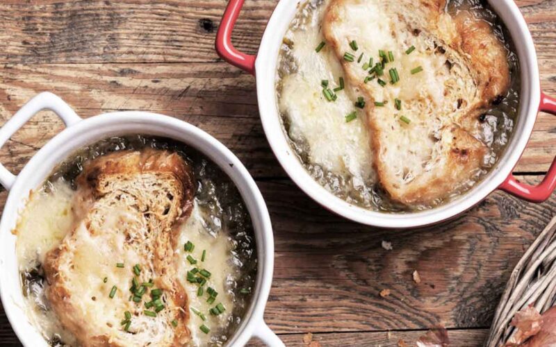 Cómo preparar sopa de cebolla francesa