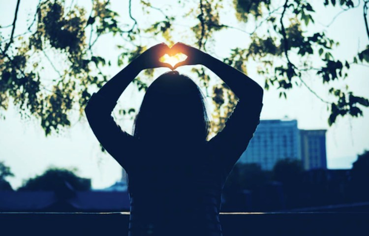 Diferencias entre amor y dependencia emocional