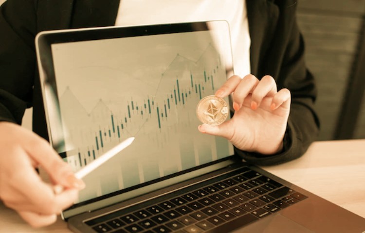 Cómo sube y baja el Bitcoin