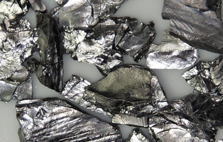 Ejemplos de minerales críticos