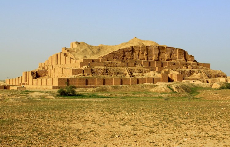 Cuáles son las principales características de la arquitectura mesopotámica